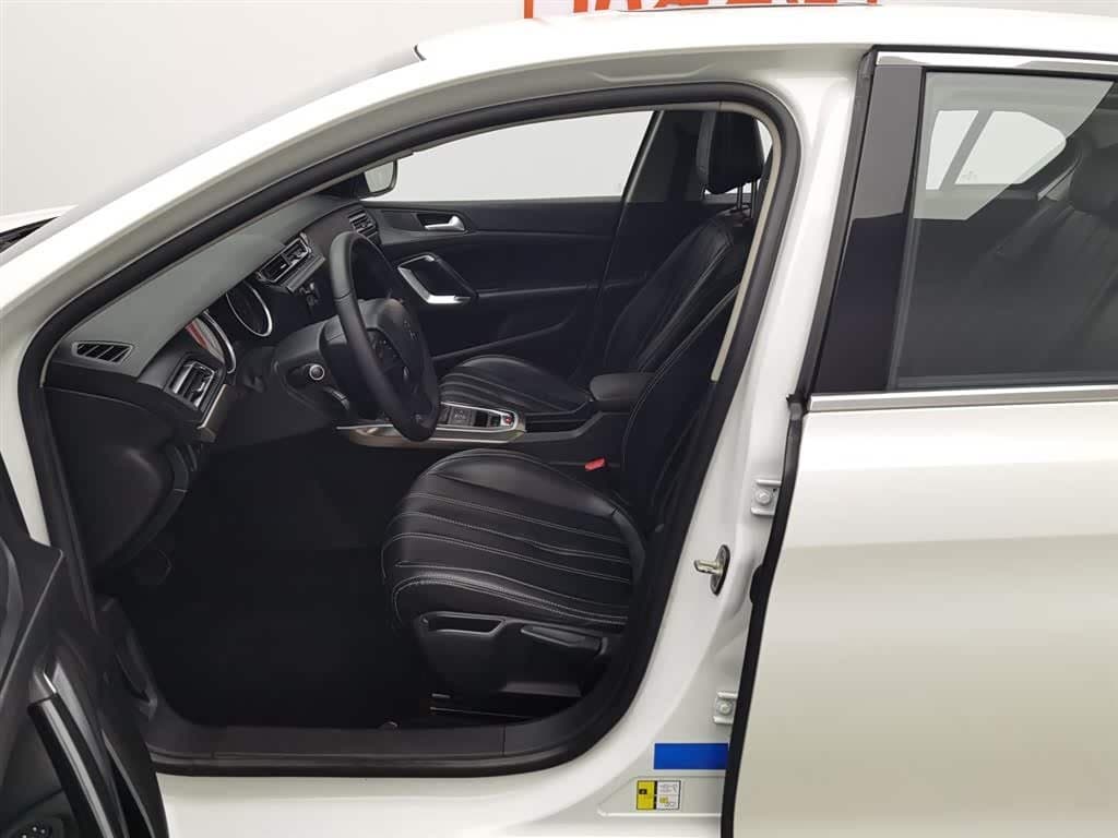 2016 Peugeot 408 White, 76,000 km, China export – photo 10