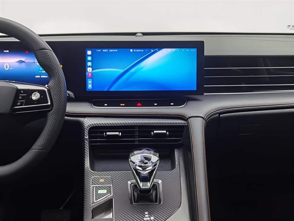 2022 Roewe RX5 银灰色, 45,500 km, China export – photo 12