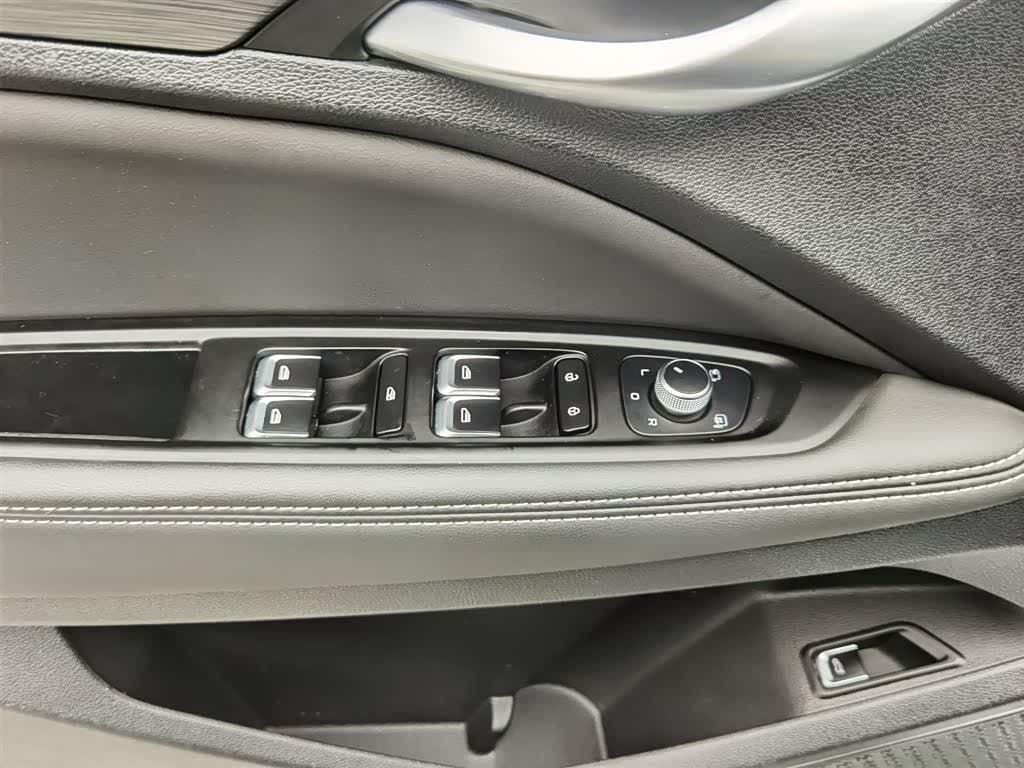 2020 Geely Xingyue White, 52,600 km, China export – photo 9