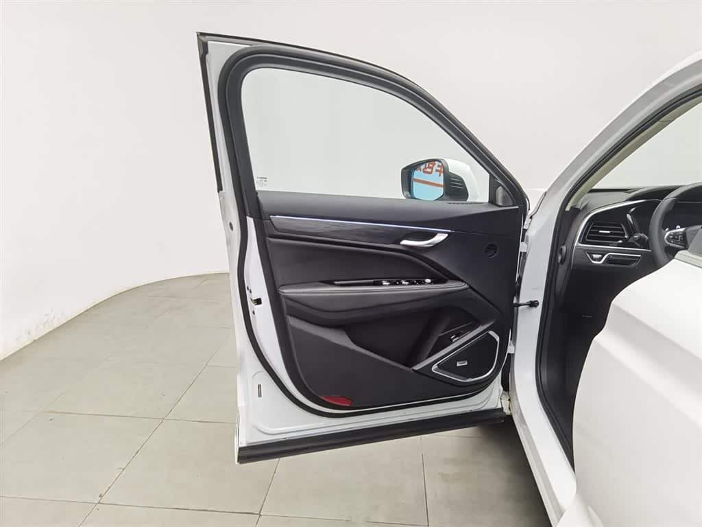 2020 Geely Xingyue White, 52,600 km, China export – photo 8