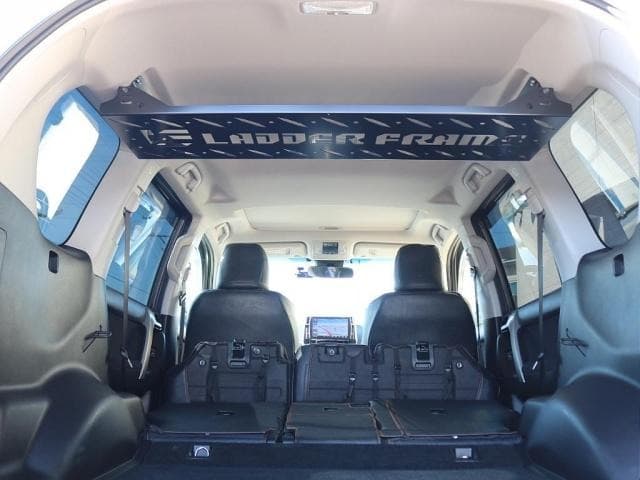 2018 Toyota LAND CRUISER PRADO PEARL, 48,000 km, Japan export – photo 12