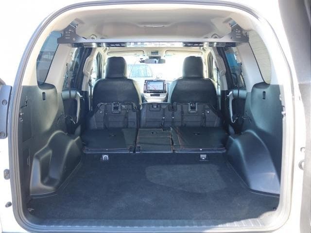 2018 Toyota LAND CRUISER PRADO PEARL, 48,000 km, Japan export – photo 11