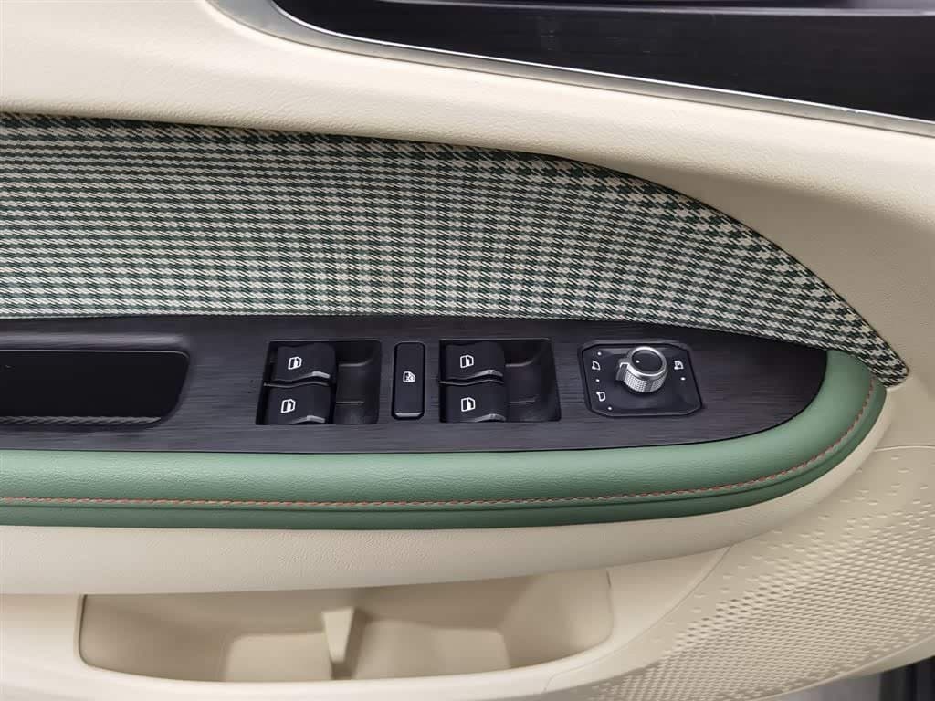 2022 Ora Good Cat 银灰色, 42,500 km, China export – photo 9