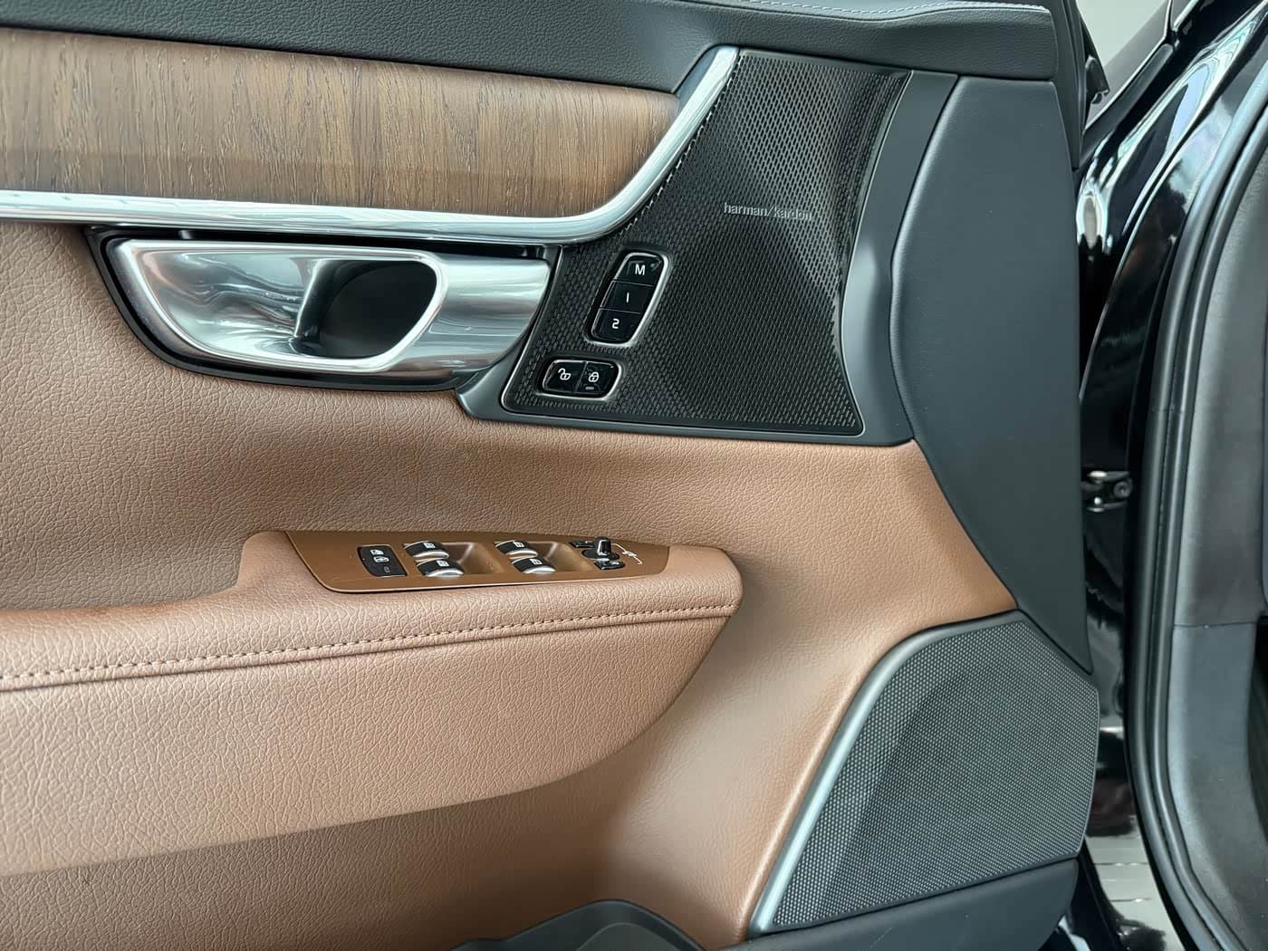 2020 Volvo S90 Black, 34,000 km, China export – photo 15