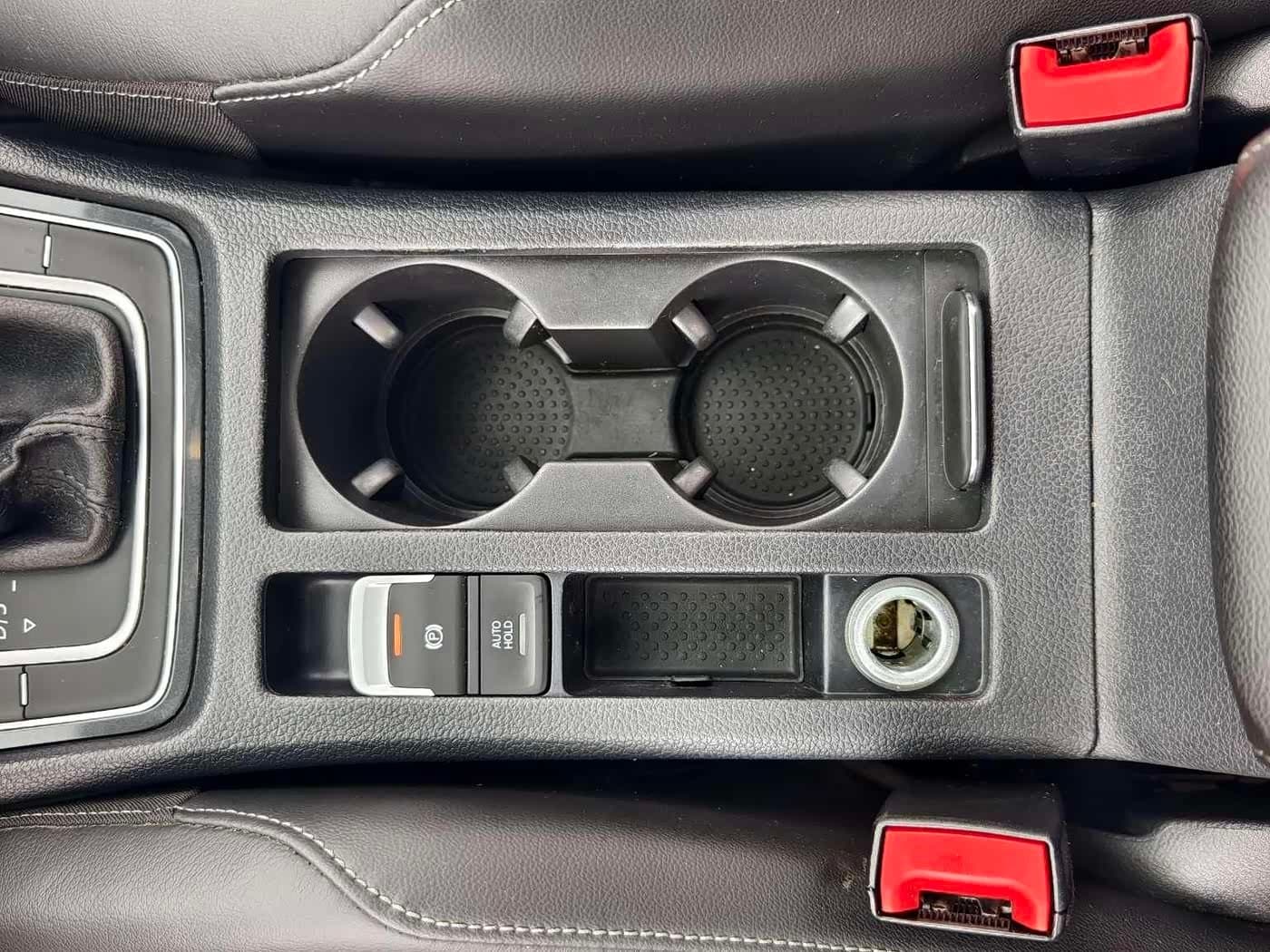 2020 Volkswagen Golf White, 60,000 km, China export – photo 10