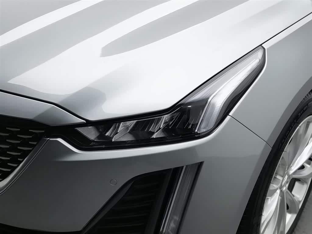 2023 Cadillac CT5 银灰色, 20,100 km, China export – photo 7