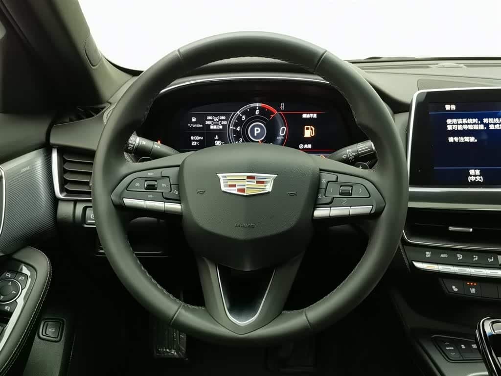 2023 Cadillac CT5 银灰色, 20,100 km, China export – photo 11