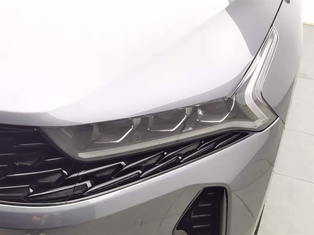 2020 Kia K5 银灰色, 73,400 km, China export – photo 7