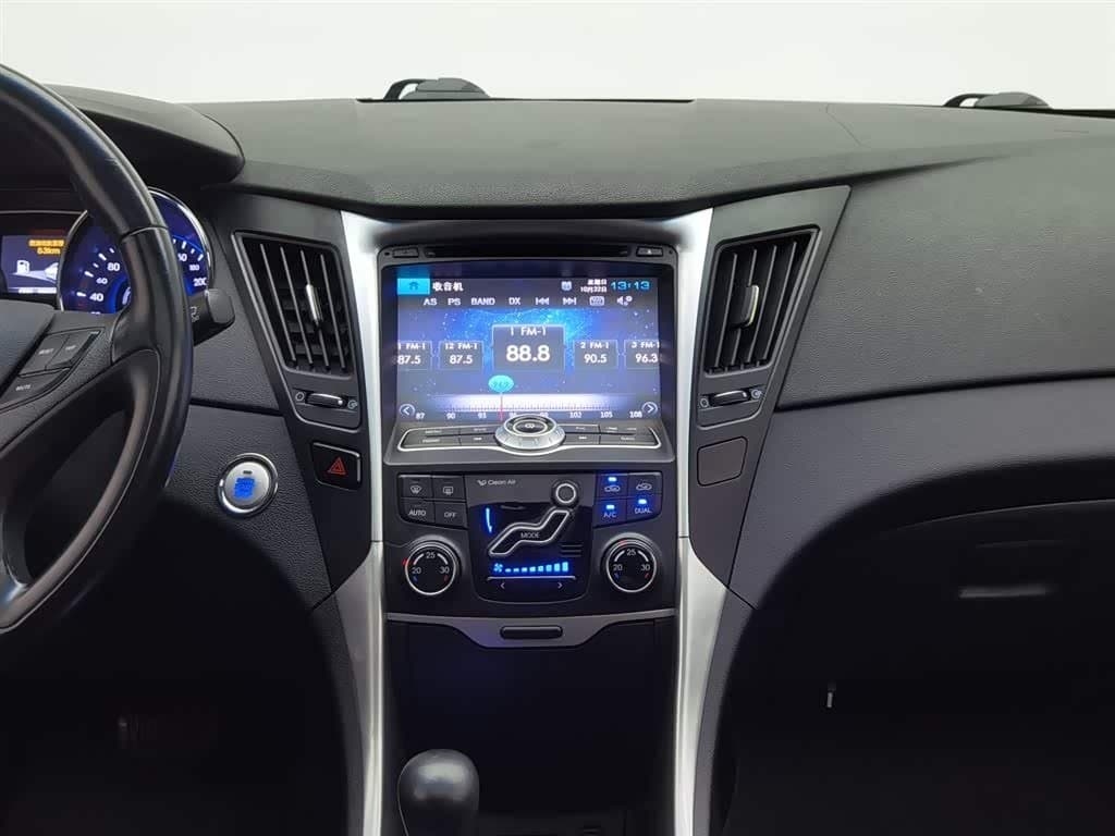 2014 Hyundai Sonata White, 98,600 km, China export – photo 12