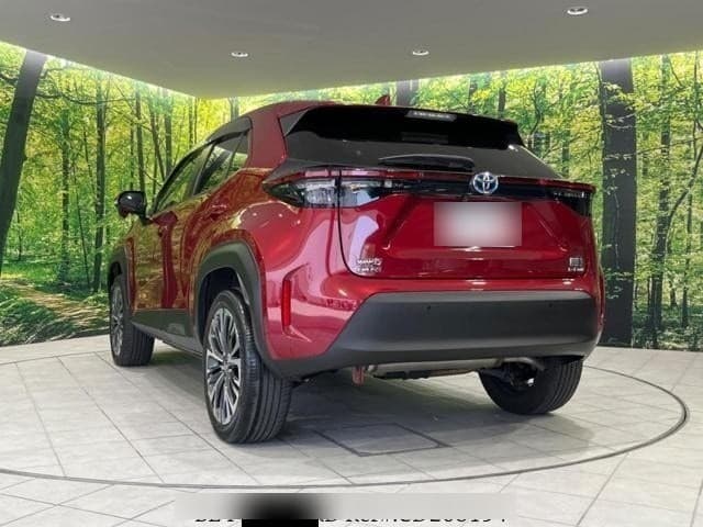 2022 Toyota YARIS CROSS Red, 64,500 km, China export – photo 13