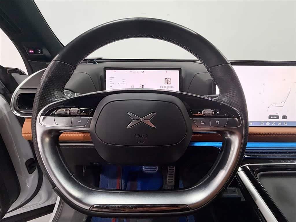 2022 XPeng G9 White, 29,900 km, China export – photo 8