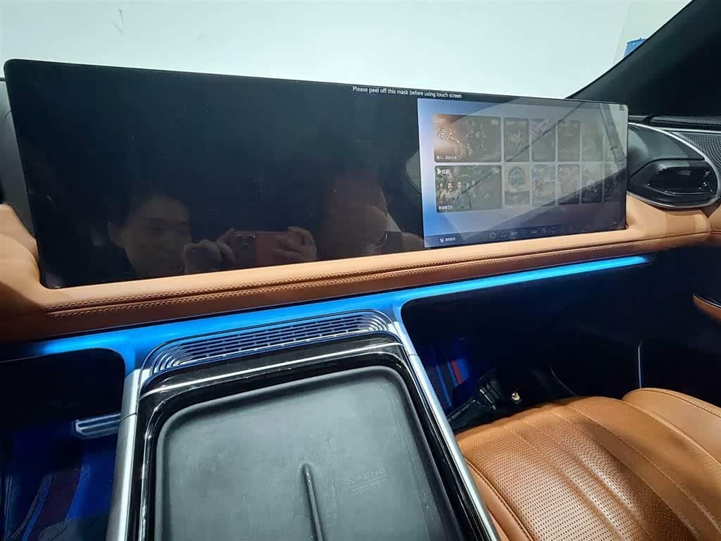 2022 XPeng G9 White, 29,900 km, China export – photo 9