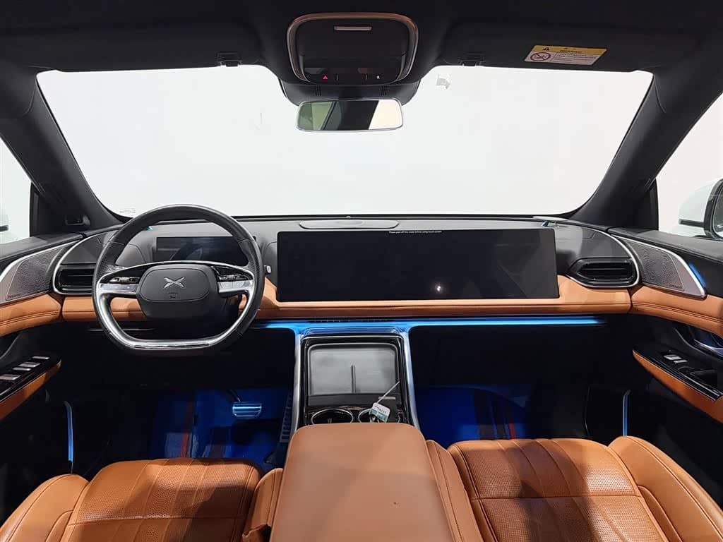 2022 XPeng G9 White, 29,900 km, China export – photo 13