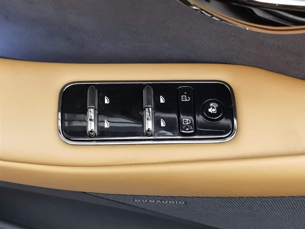 2023 Voyah Auto VOYAH Zhuiguang Black, 47,700 km, China export – photo 9