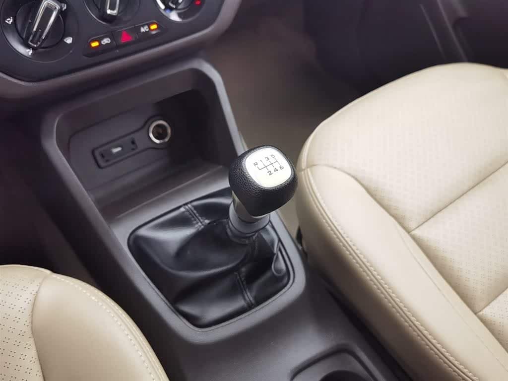 2019 Wuling Motors Wuling Hongguang White, 33,300 km, China export – photo 13
