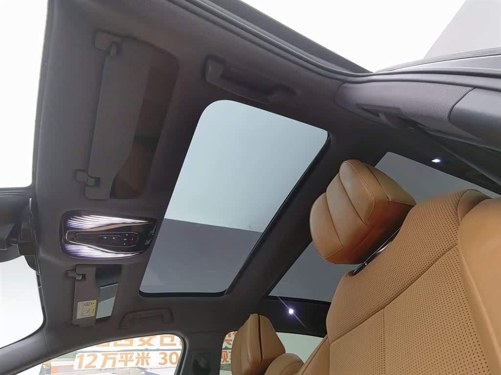 2023 Voyah Auto VOYAH Zhuiguang Black, 47,700 km, China export – photo 14