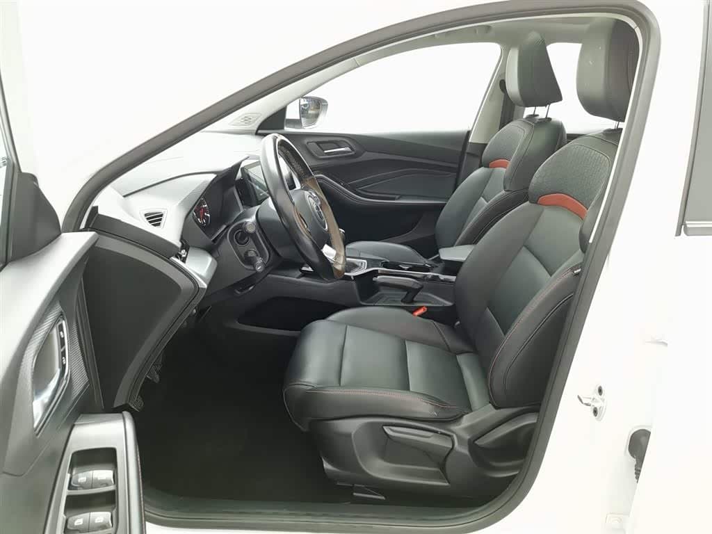 2020 MG MG5 White, 46,300 km, China export – photo 10