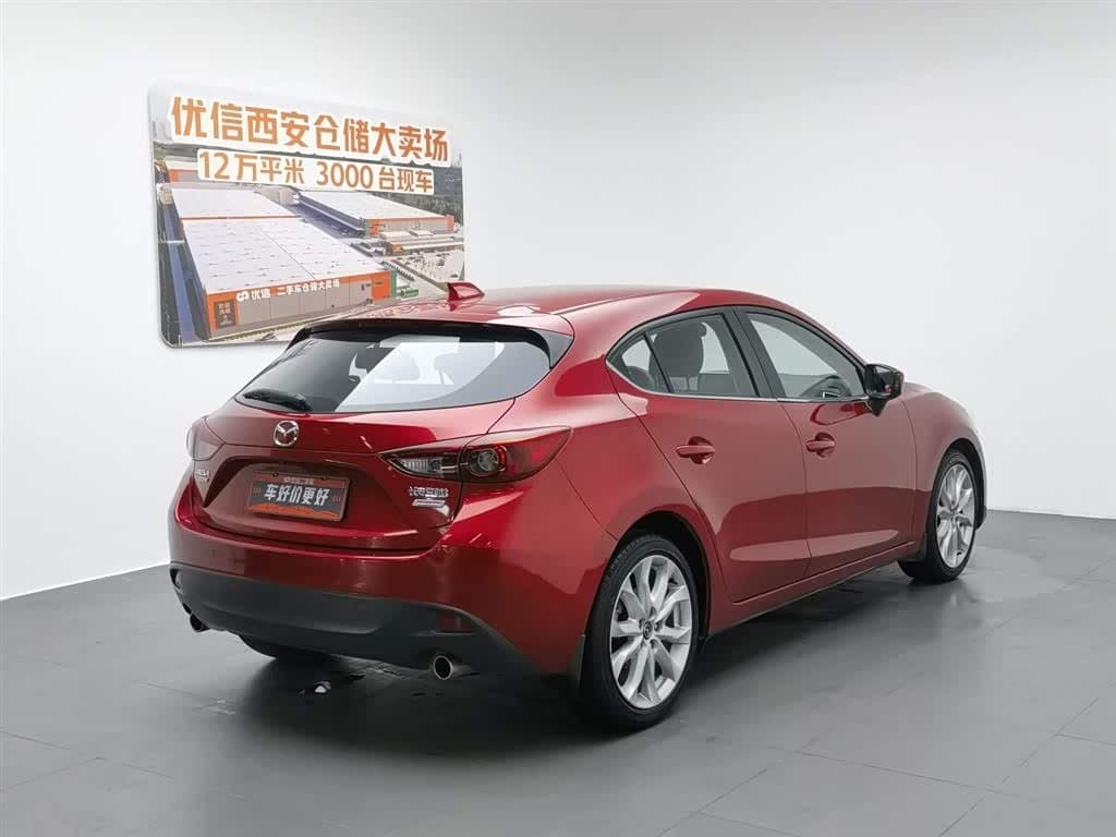 2015 Mazda Mazda3 Axela Red, 61,100 km, China export – photo 2