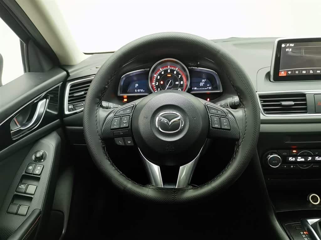 2015 Mazda Mazda3 Axela Red, 61,100 km, China export – photo 11