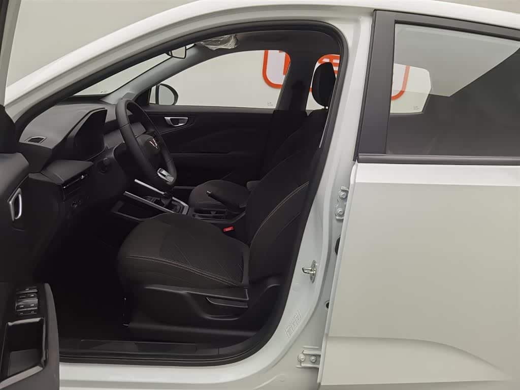 2022 Wuling Motors Wuling Xingchi White, 13,200 km, China export – photo 10