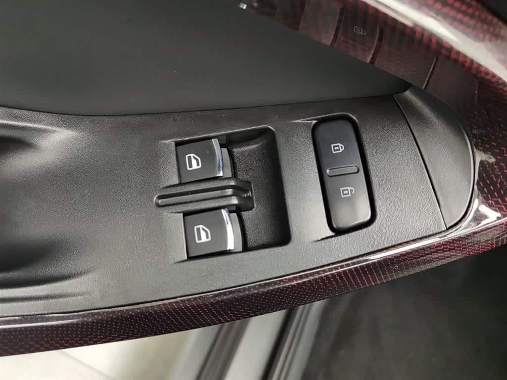 2022 Qq New Energy Little Ant 银灰色, 48,000 km, China export – photo 9