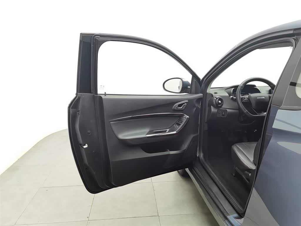 2022 Qq New Energy Little Ant 银灰色, 48,000 km, China export – photo 8