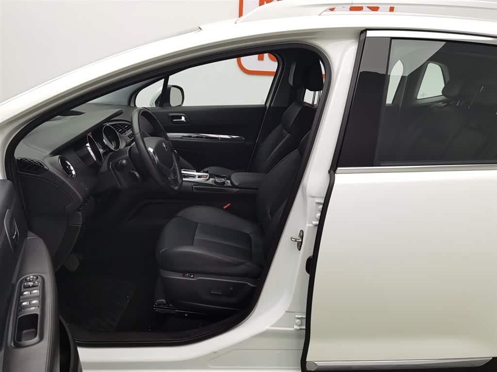 2014 Peugeot 3008 White, 92,100 km, China export – photo 10