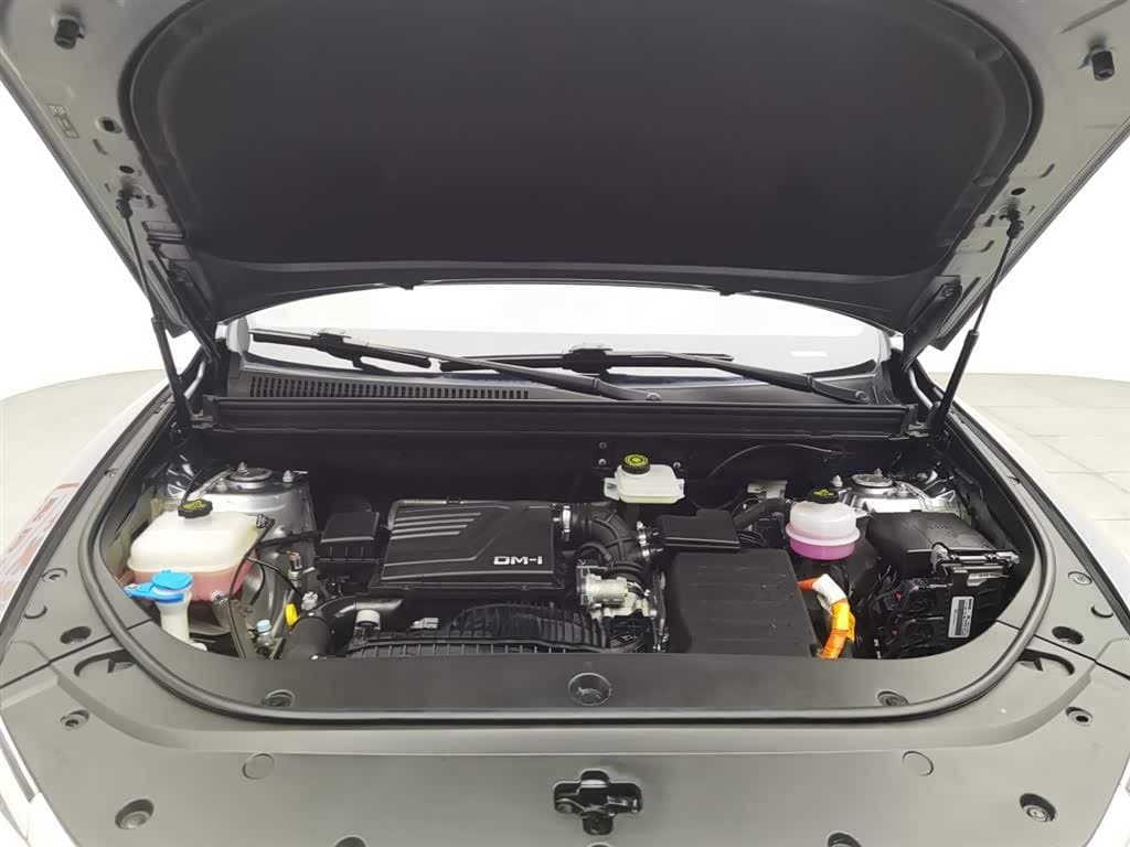 2024 BYD Song Pro New Energy 银灰色, 126,500 km, China export – photo 6