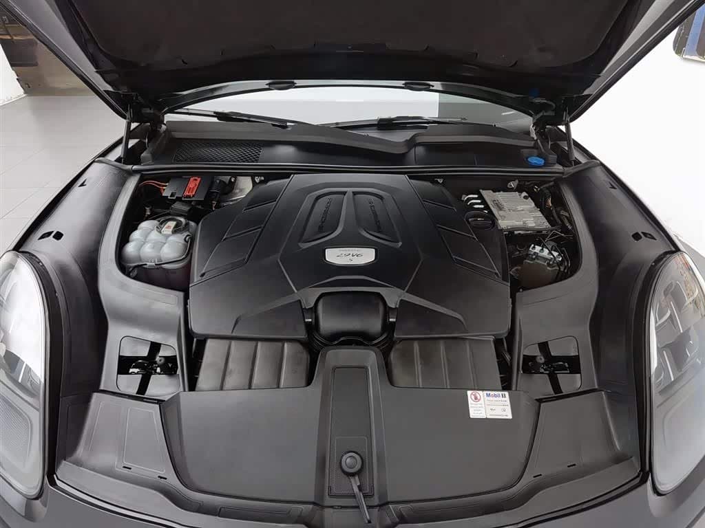 2018 Porsche Cayenne Black, 72,200 km, China export – photo 6