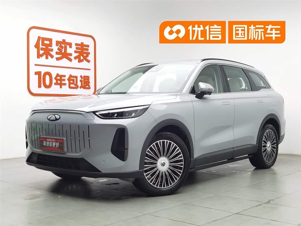 2024 Chery Fengyun Fengyun T9 银灰色, 27,600 km, China export – photo 1
