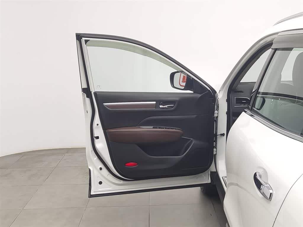 2018 Renault Koleos White, 118,000 km, China export – photo 8