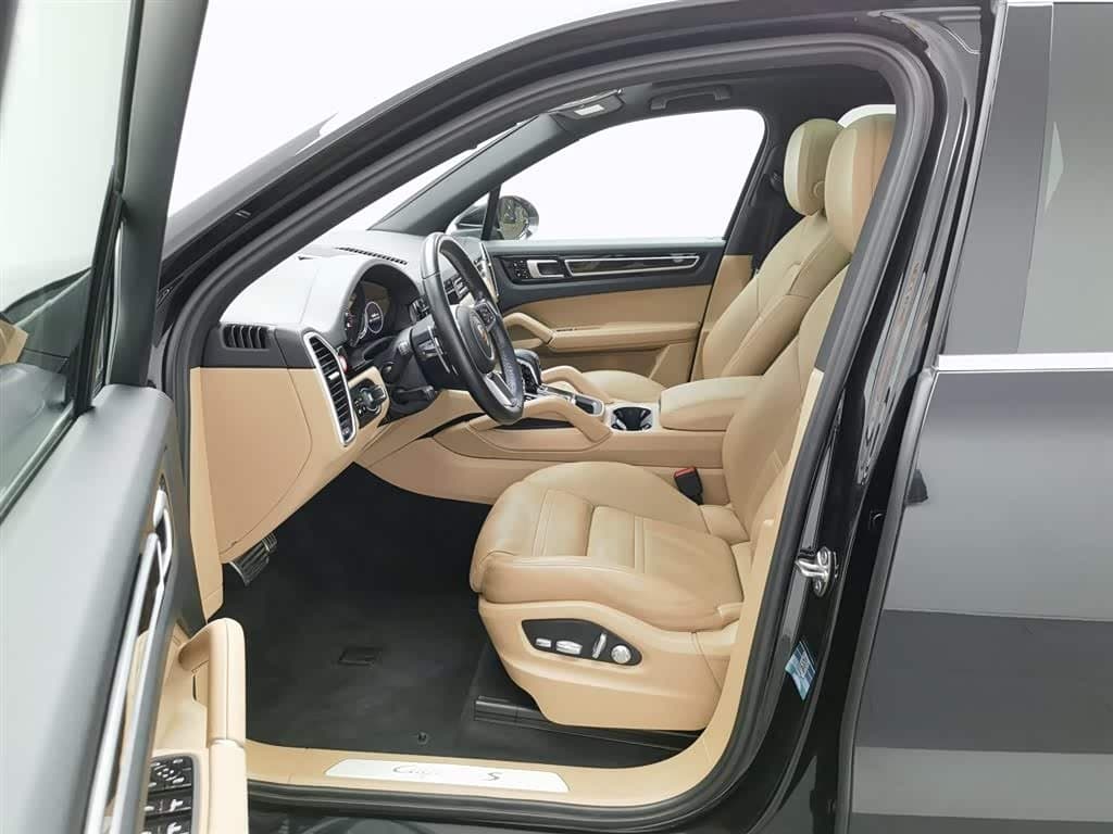 2018 Porsche Cayenne Black, 72,200 km, China export – photo 10