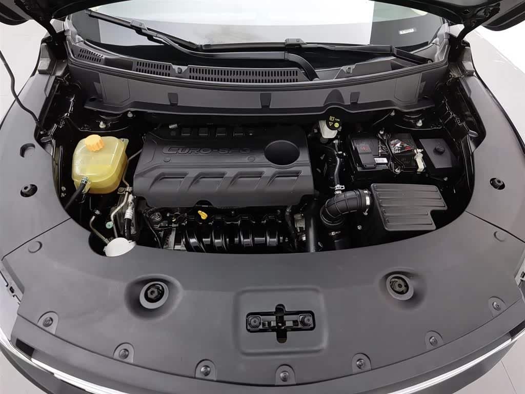 2020 Dongfeng Fengguang Fengguang 580 Black, 37,400 km, China export – photo 6