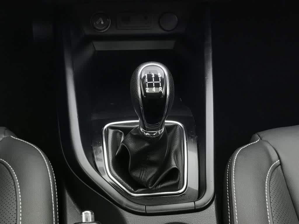 2020 Dongfeng Fengguang Fengguang 580 Black, 37,400 km, China export – photo 13