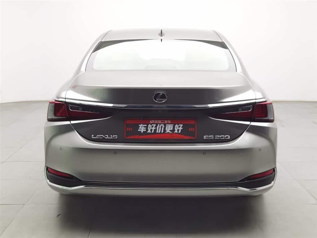 2019 Lexus ES 银灰色, 128,000 km, China export – photo 4