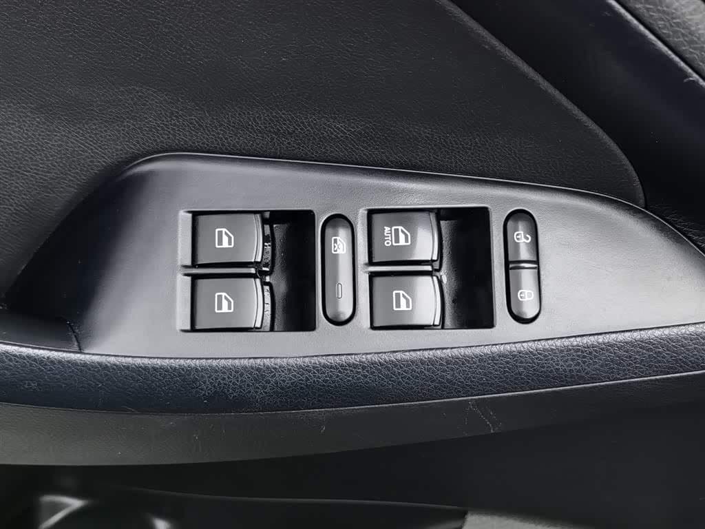 2020 Dongfeng Fengguang Fengguang 580 Black, 37,400 km, China export – photo 9