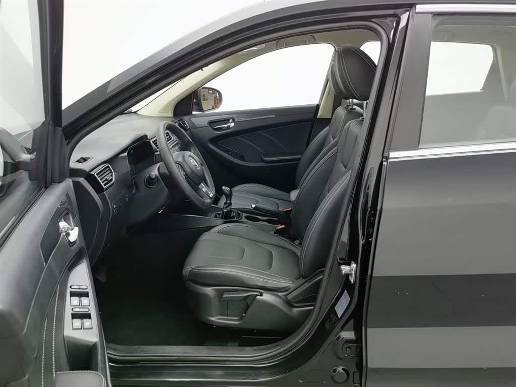 2020 Dongfeng Fengguang Fengguang 580 Black, 37,400 km, China export – photo 10