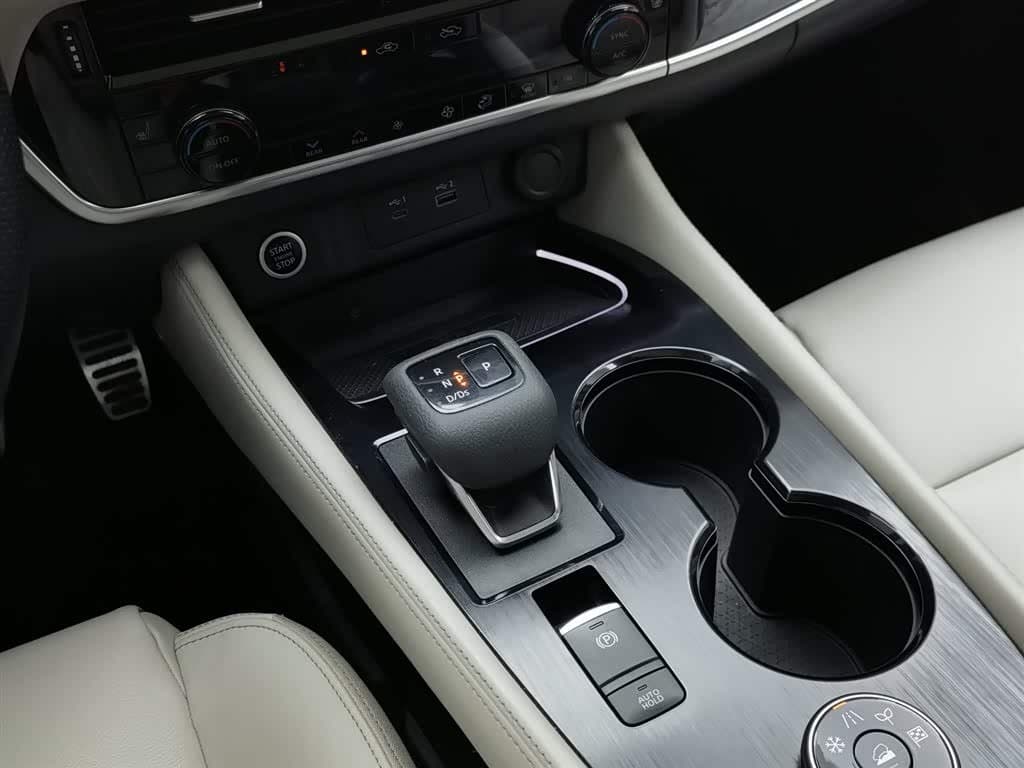2021 Nissan X-Trail 银灰色, 68,400 km, China export – photo 13