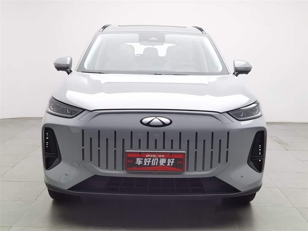 2024 Chery Fengyun Fengyun T9 银灰色, 27,600 km, China export – photo 3