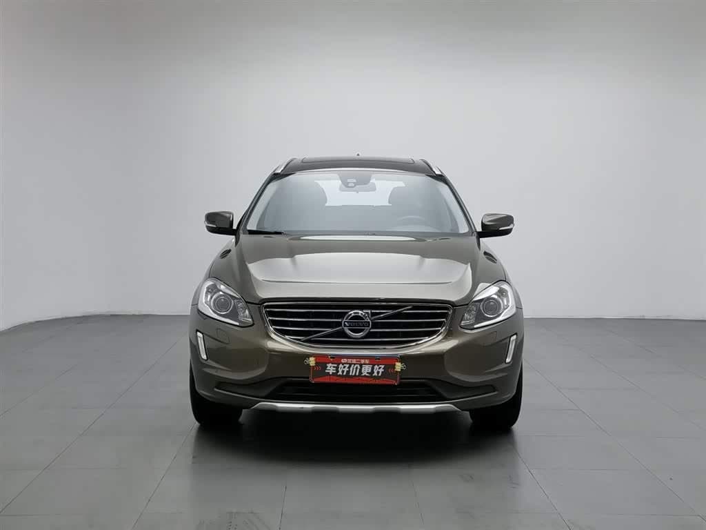 2017 Volvo XC60 Champagne, 68,900 km, China export – photo 3