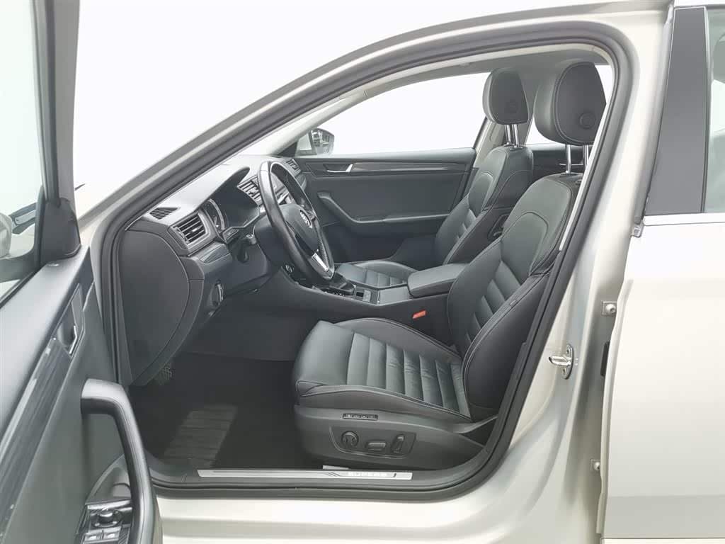 2017 Škoda Superb Yellow, 147,400 km, China export – photo 10