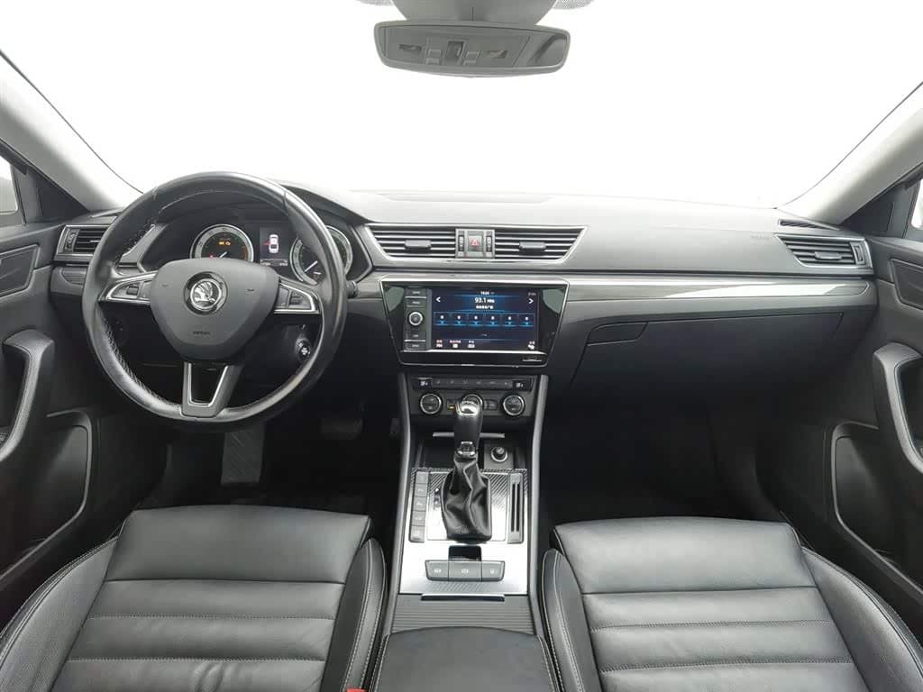 2017 Škoda Superb Yellow, 147,400 km, China export – photo 5