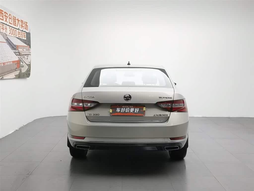 2017 Škoda Superb Yellow, 147,400 km, China export – photo 4