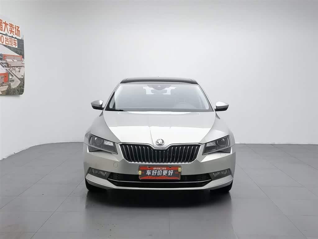 2017 Škoda Superb Yellow, 147,400 km, China export – photo 3