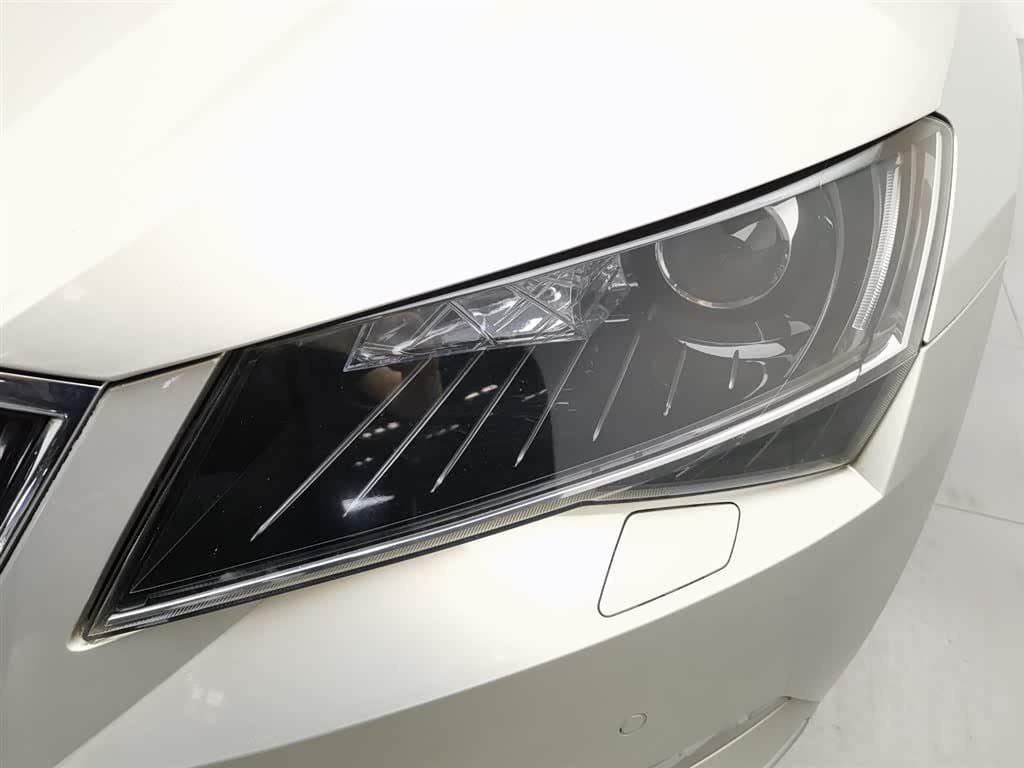 2017 Škoda Superb Yellow, 147,400 km, China export – photo 7
