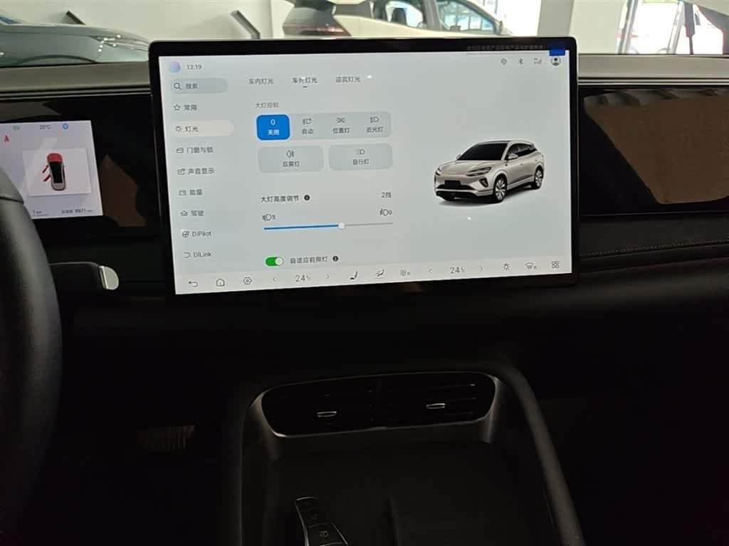 2025 BYD Sealion 06 New Energy White, 9,000 km, China export – photo 13