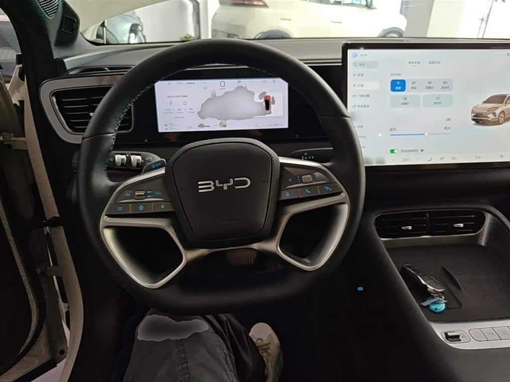 2025 BYD Sealion 06 New Energy White, 9,000 km, China export – photo 11