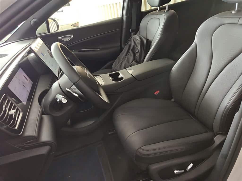 2025 BYD Sealion 06 New Energy White, 9,000 km, China export – photo 15