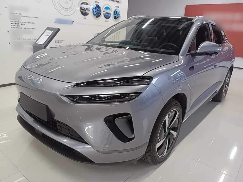 2025 BYD Sealion 06 New Energy 银灰色, 5,300 km, China export – photo 1