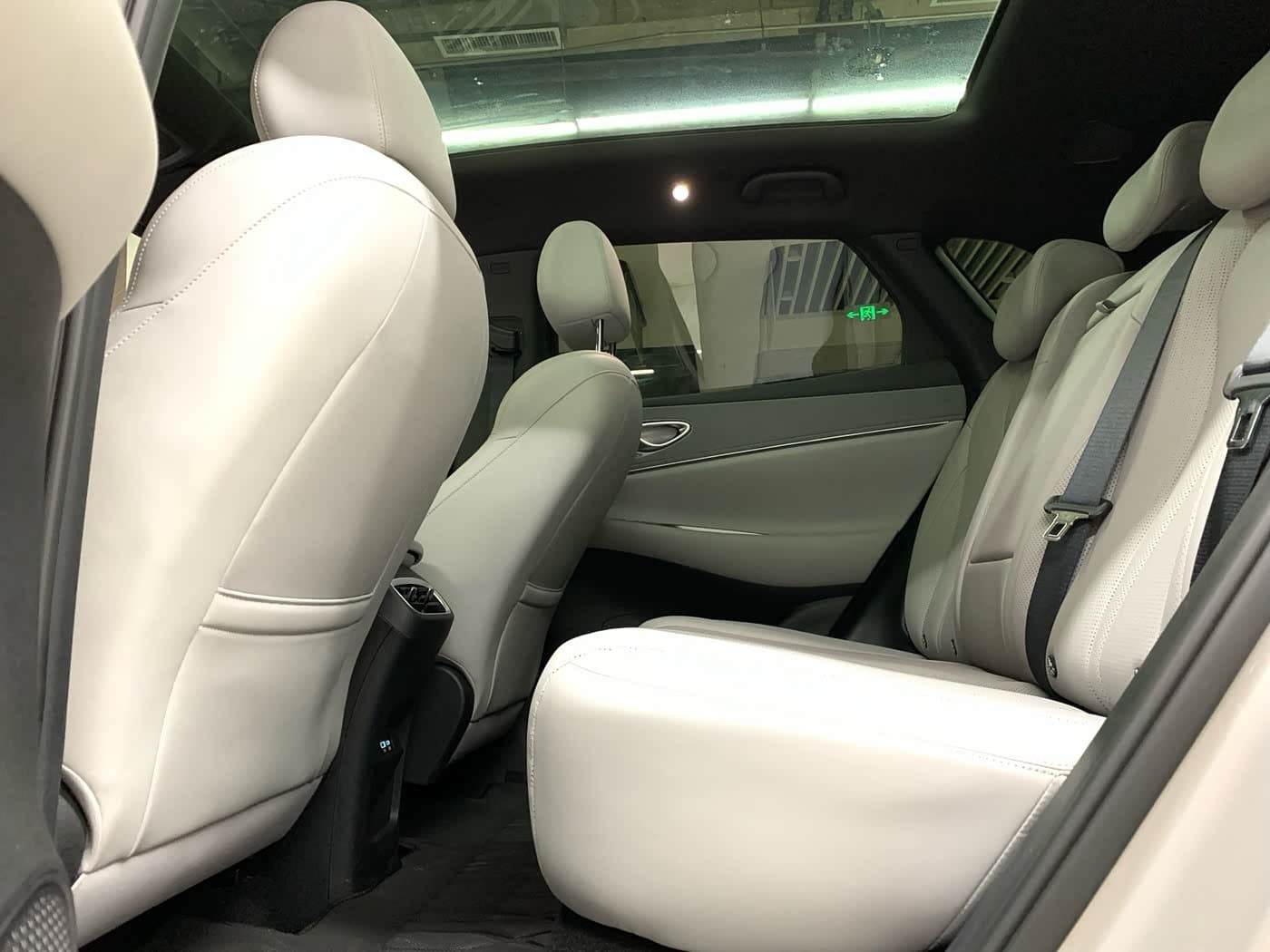 2025 BYD Sealion 06 New Energy 银灰色, 4,000 km, China export – photo 9
